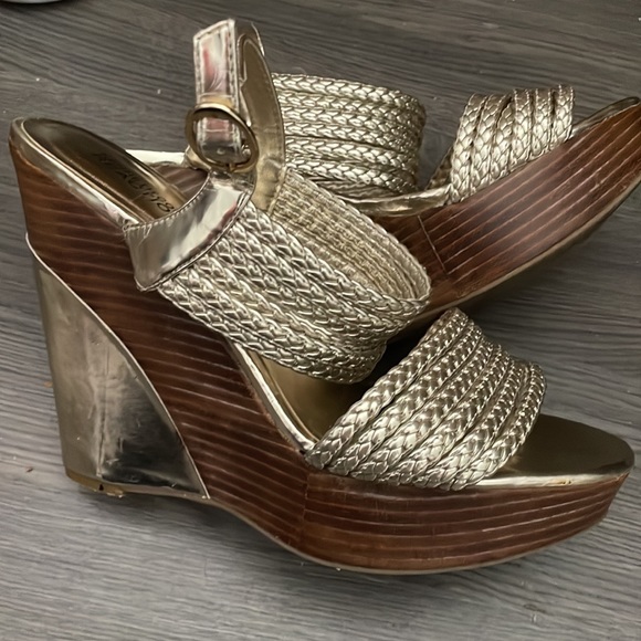 Ladies Size 9 Kenneth Cole Reaction Shoes - Picture 2 of 3